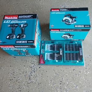Compact cordless Makita combo